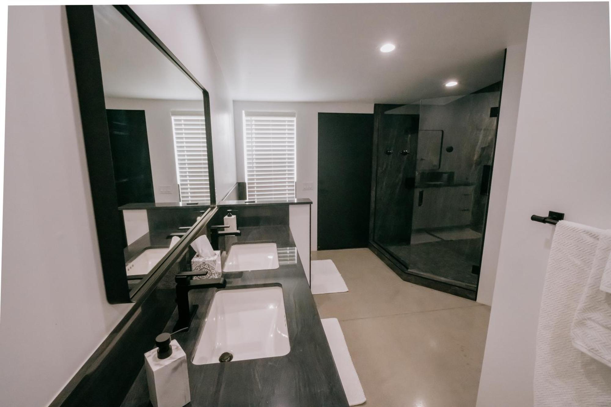 Coyote Tracks - A Modern Desert Experience Villa Joshua Tree Ngoại thất bức ảnh